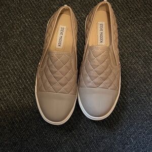 Steve Madden Slip on Shoes